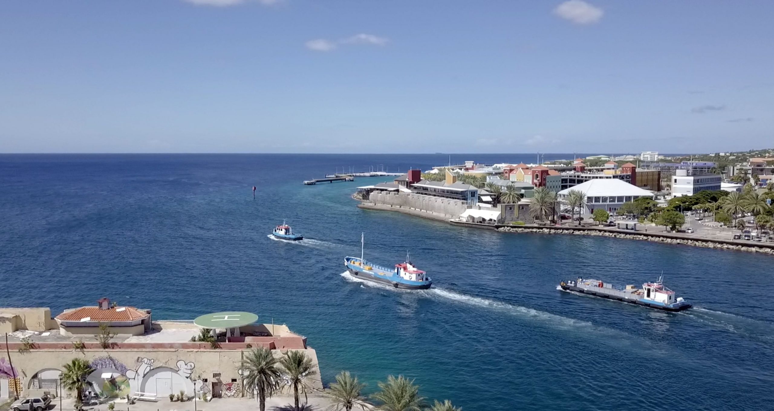 Curaçao ports services are provided by SeaHarbor Agencies